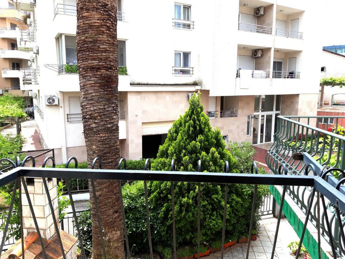 Centar Milena Apartmani Budva Exterior foto